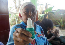 Inaq Mahsun Atasi Keseleo Dengan Minyak Bokashi