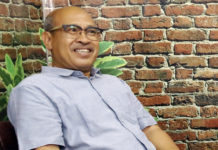 Dr. Wididana: Untuk Apa Bekerja?