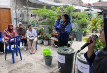 Mahasiswa UIN Gelar Pelatihan Budidaya Ikan Lele Dalam Ember Gunakan Probiotik EM4 Di Desa Karangtengah