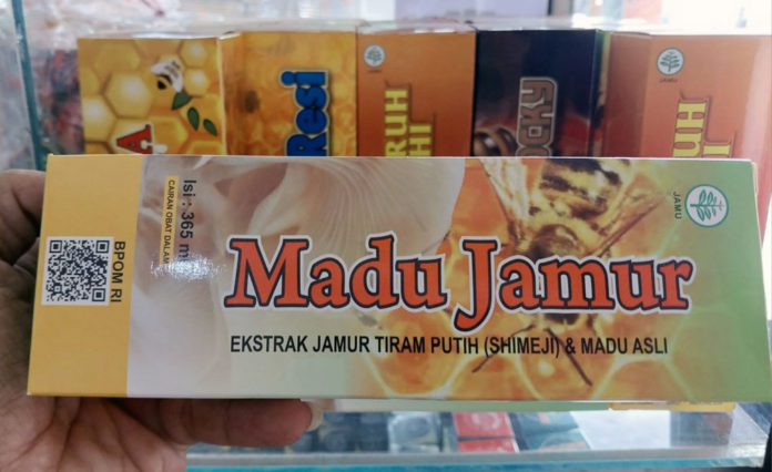 M jamur