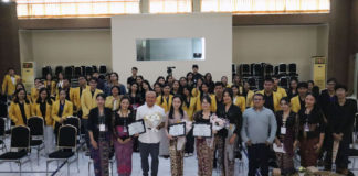 Pak Oles Tekankan Pentingnya Kepercayaan Dan Integritas Finansial Dalam Dunia Bisnis Di Talkshow ACARYA #10 Undiknas