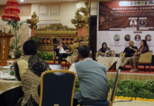 Dr Wididana Paparkan Pengalaman 35 Tahun Kembangkan Teknologi EM Di Konferensi Pertanian Internasional