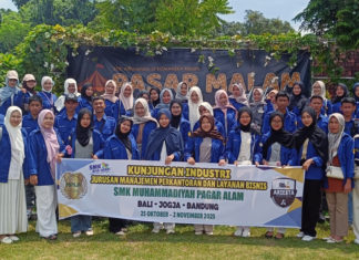 Siswa SMK Muhammadiyah Pagar Alam Kunjungi PT Karya Pak Oles Group Di Denpasar, Belajar Inovasi Dan Dunia Industri