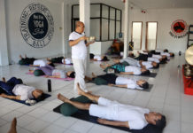 Sound Healing di Yoga Pak Oles Studio, Pak Oles: Getaran Suara Mampu Menyeimbangkan Energi Tubuh
