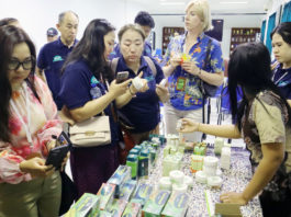 Kunjungi Pabrik Pak Oles, Delegasi APNAN Berburu Produk Herbal Bali