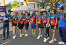 Runners di Kota Denpasar Antusias Ikut Kuis Berhadiah Ramuan Pak Oles